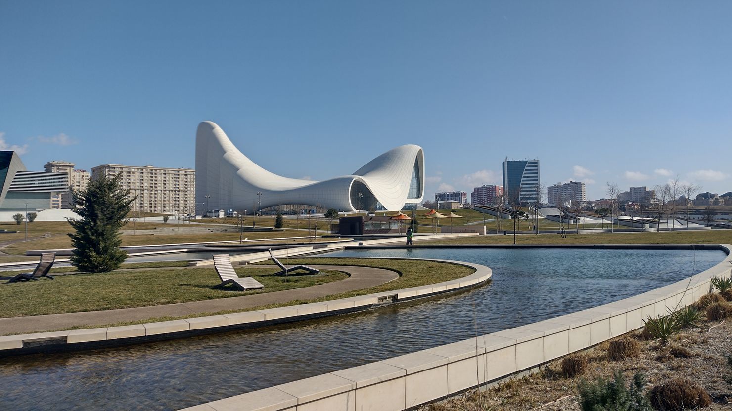 The building you expect in Baku post